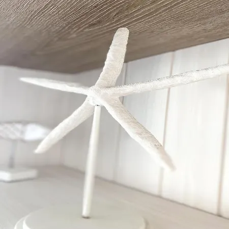 Two-bedroom In Apartment *